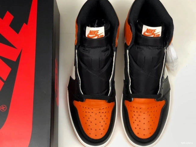 Cheap TBkick Shattered Jordan Retro High 1 Backboard555088-005 OG Air 0824
